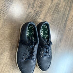 L.L. Bean Men's Navy Sneakers